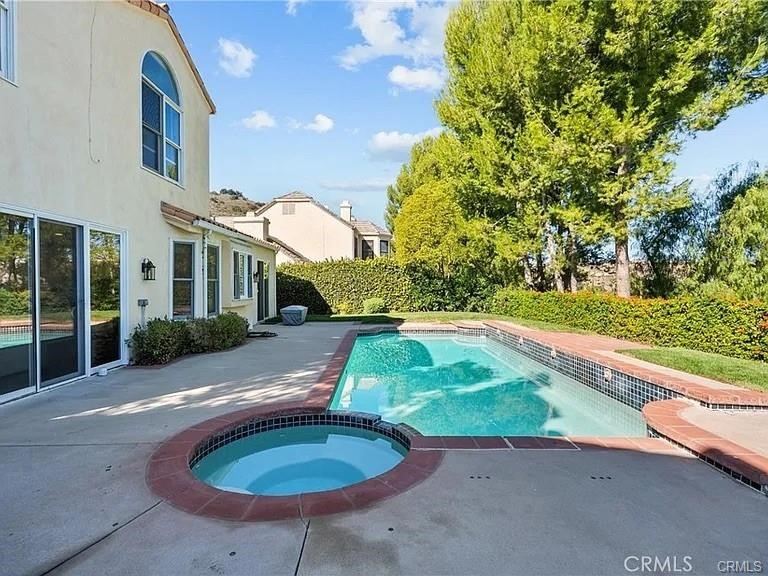 3450 Malaga Court Property Photo 5