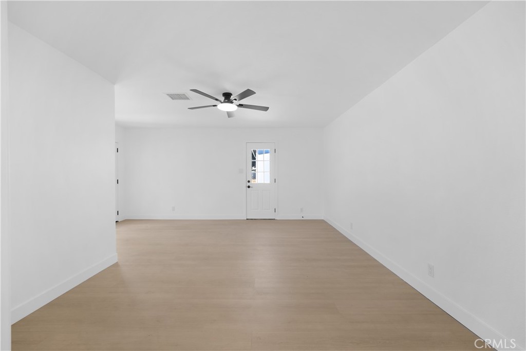 24 S Ash St Property Photo 9