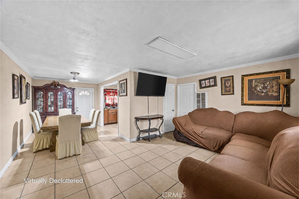 524 W Ramona Property Photo 5