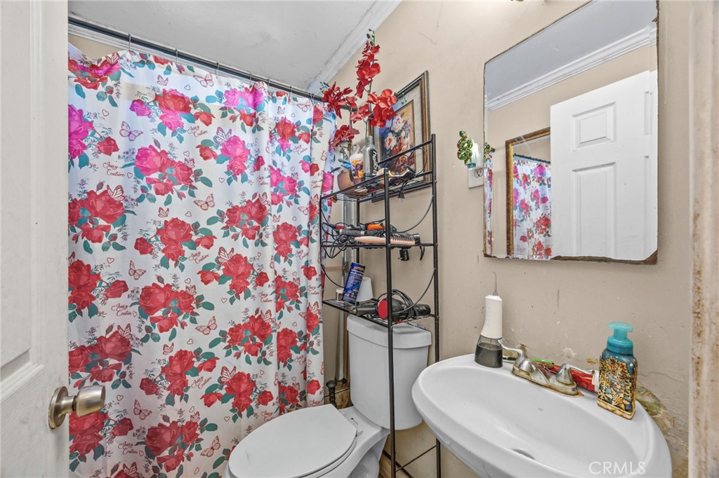 524 W Ramona Property Photo 10