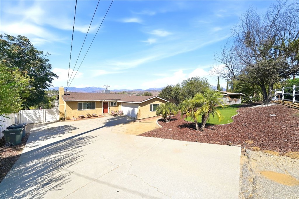 31642 Florida Street Property Photo 3