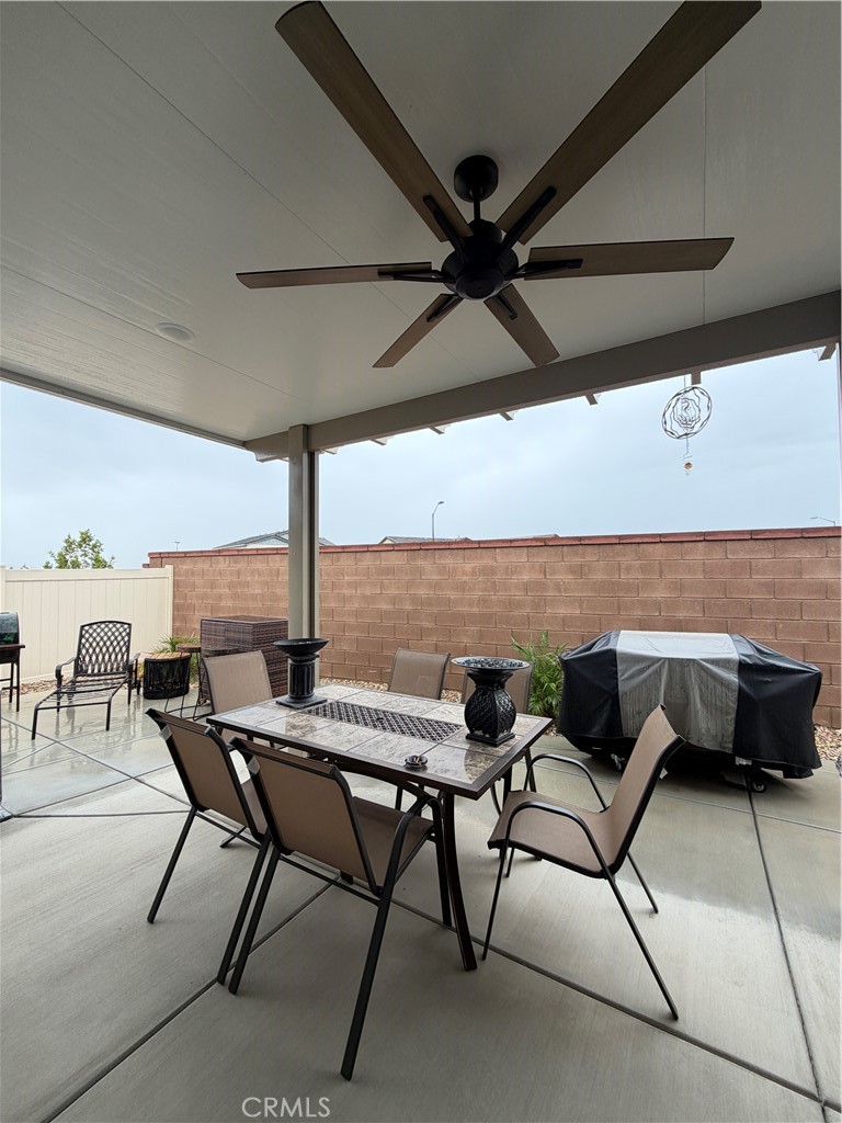 1749 Oleander Property Photo 21