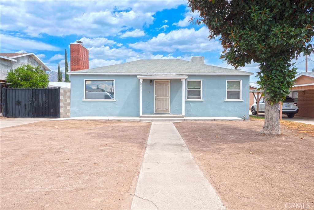 6925 Osbun Property Photo 1