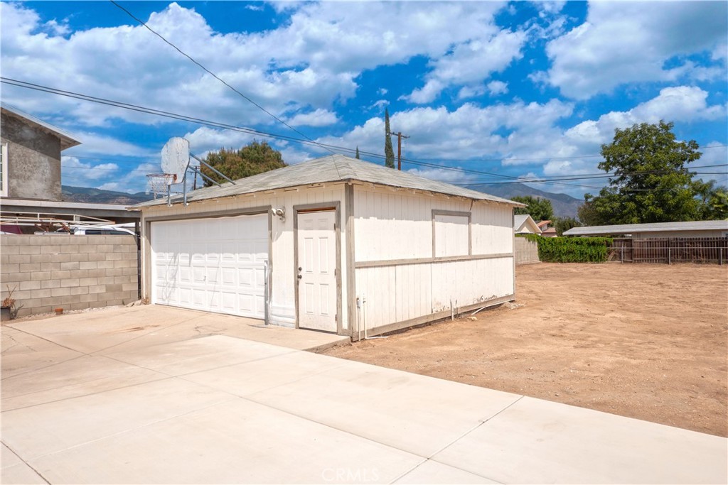 6925 Osbun Property Photo 24
