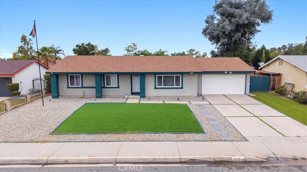 760 S Brierwood Avenue Property Photo 33