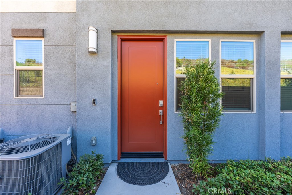 1248 Poppy Court Property Photo 4