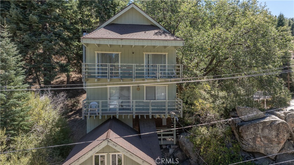709 Ridge Property Photo 7