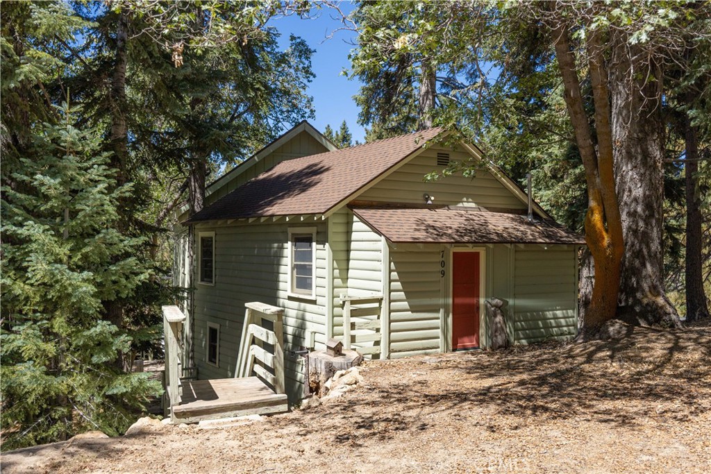 709 Ridge Property Photo 20
