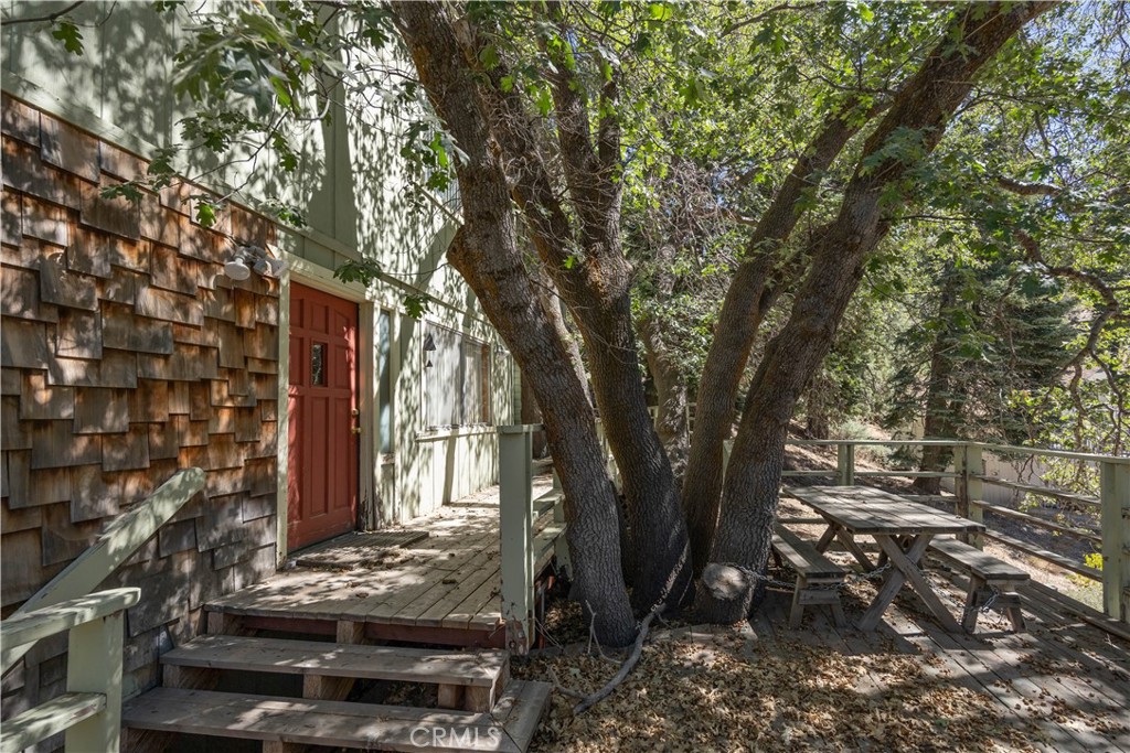 709 Ridge Property Photo 22