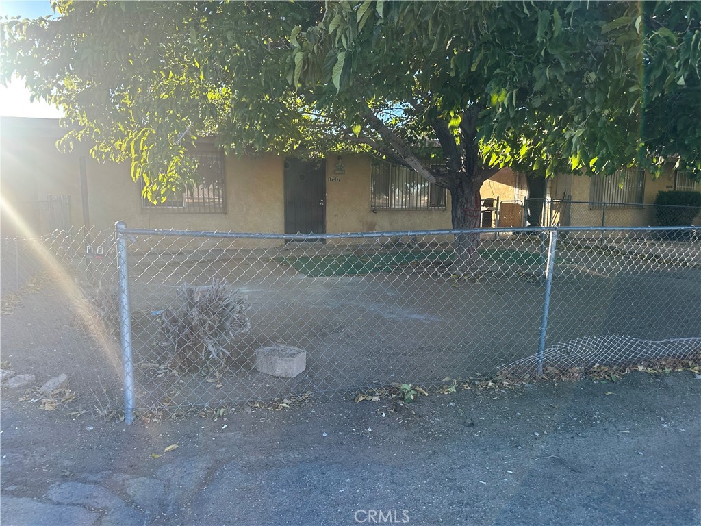 17017 Olive St Property Photo 10