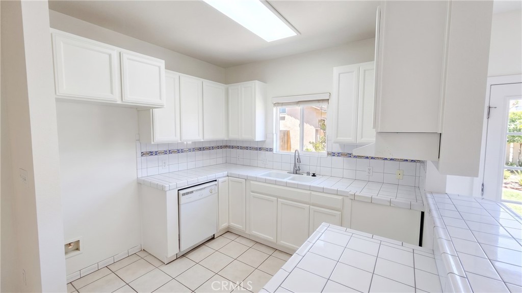 3853 Duke Property Photo 4