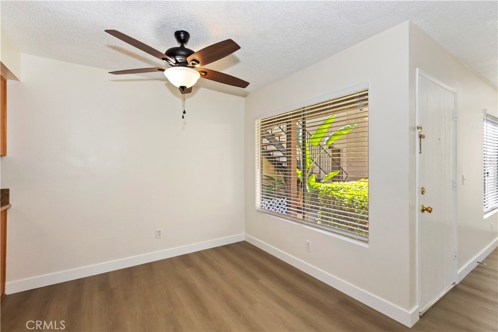 1350 Brentwood Circle B Property Photo 10