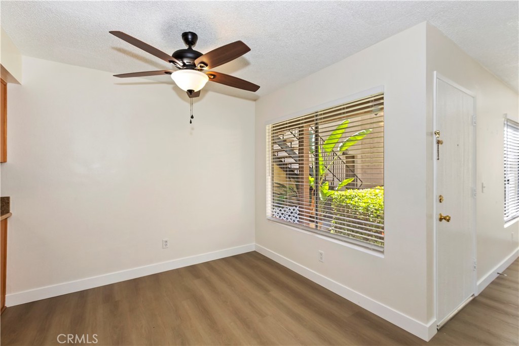1350 Brentwood Circle B Property Photo 10