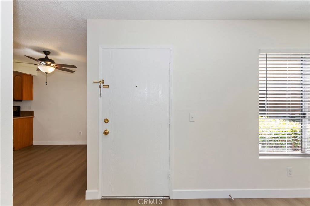 1350 Brentwood Circle B Property Photo 30
