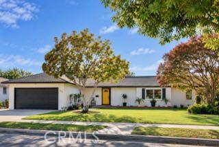 227 N Larkin Property Photo 1