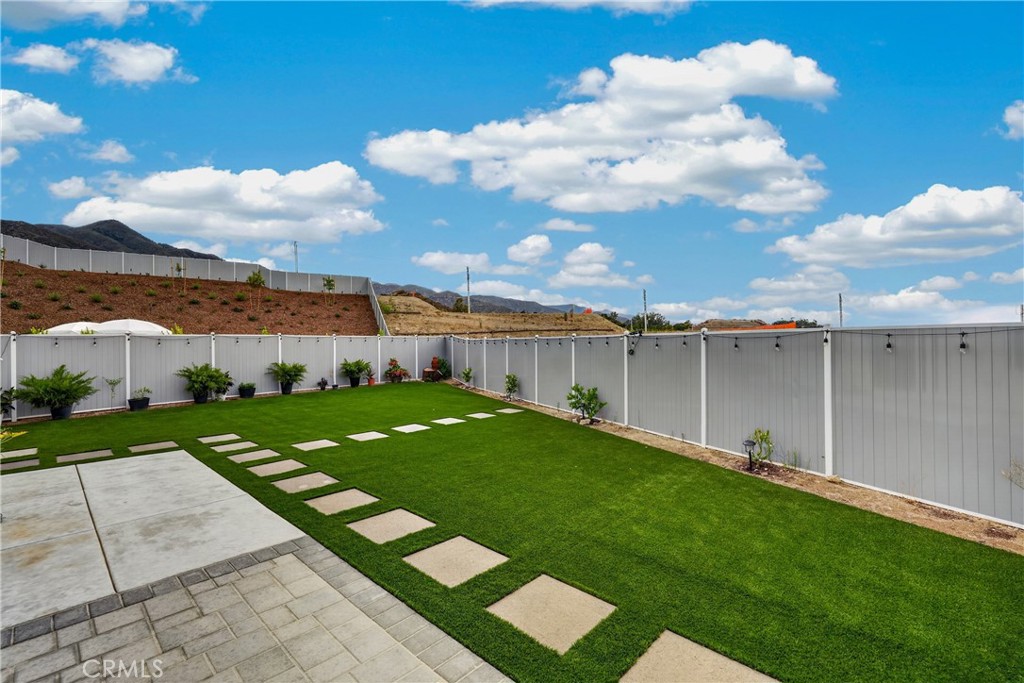 12768 Fuji Circle Property Photo 27