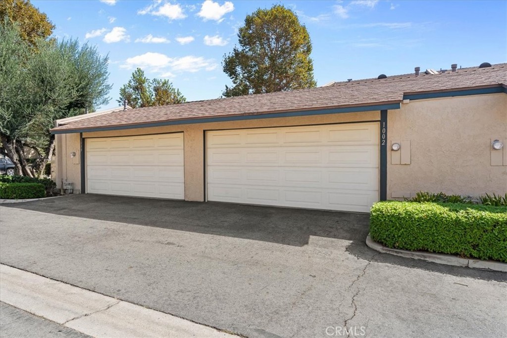 1002 Harrington Property Photo 30