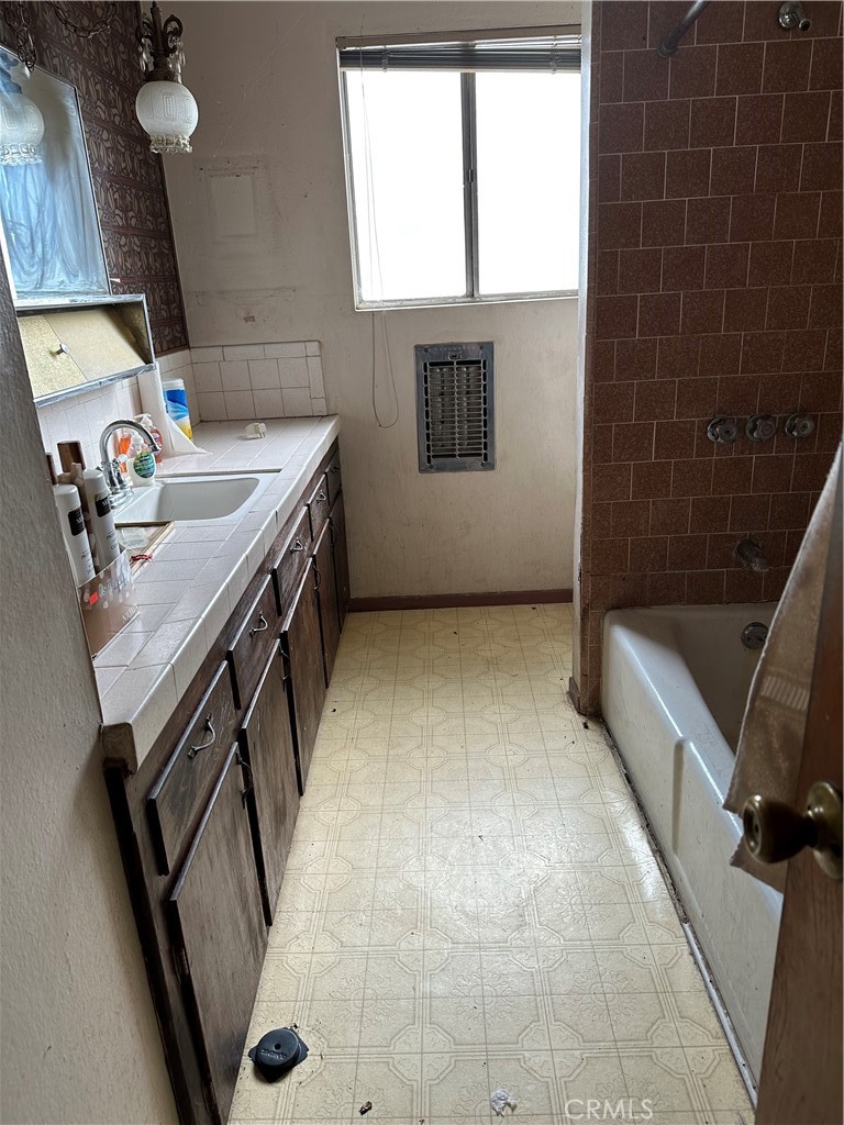 5045 N Linda Lou Property Photo 4
