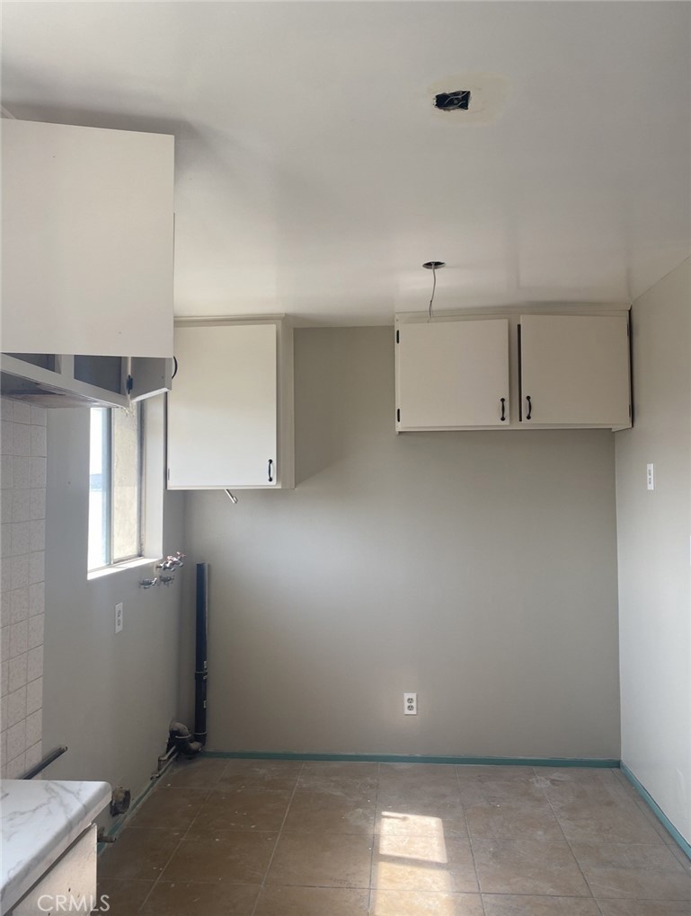 4023 Street E 58th Property Photo 10