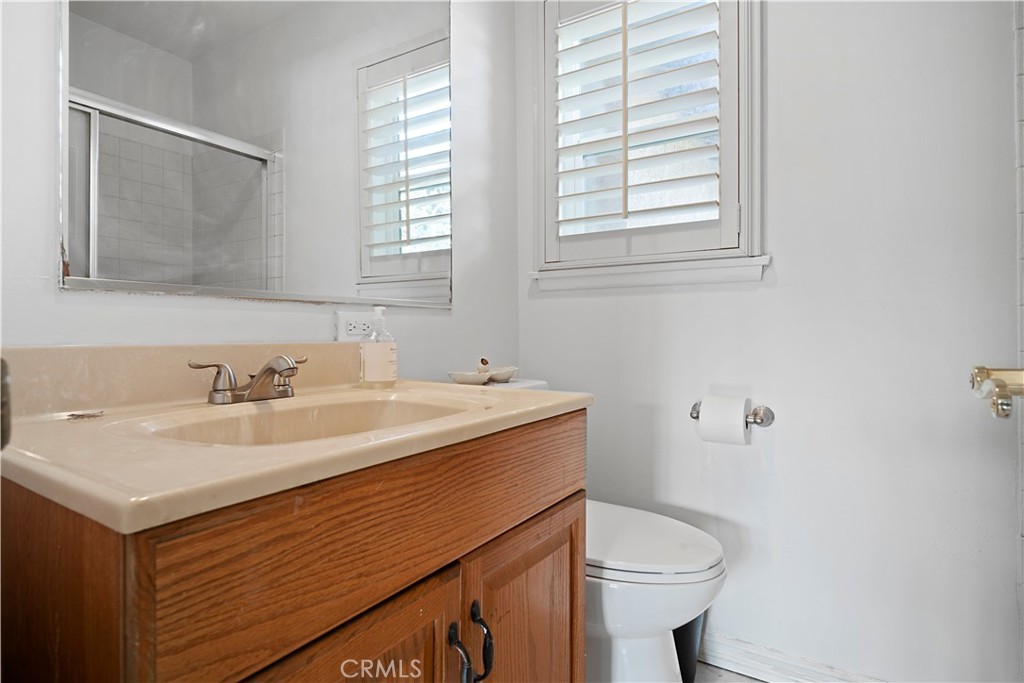 1428 S Farber Avenue Property Photo 6
