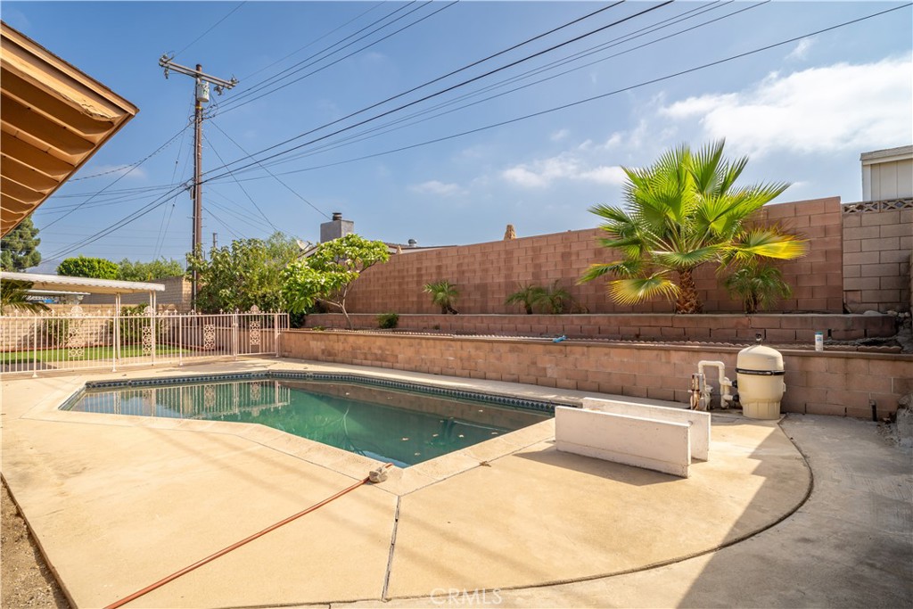 1428 S Farber Avenue Property Photo 12