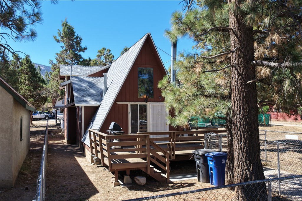 2130 7th Lane Property Photo 2
