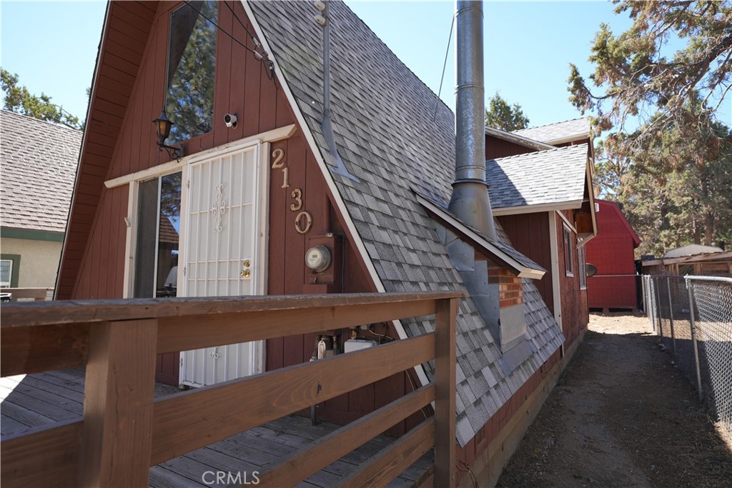 2130 7th Lane Property Photo 3