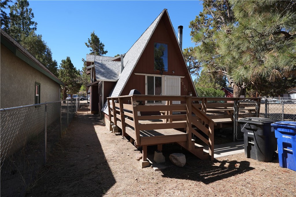 2130 7th Lane Property Photo 4