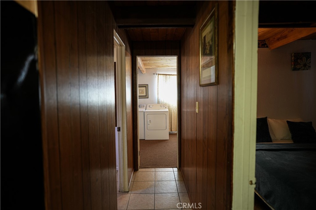 2130 7th Lane Property Photo 7