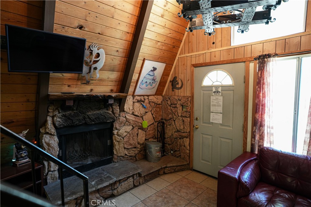 2130 7th Lane Property Photo 13