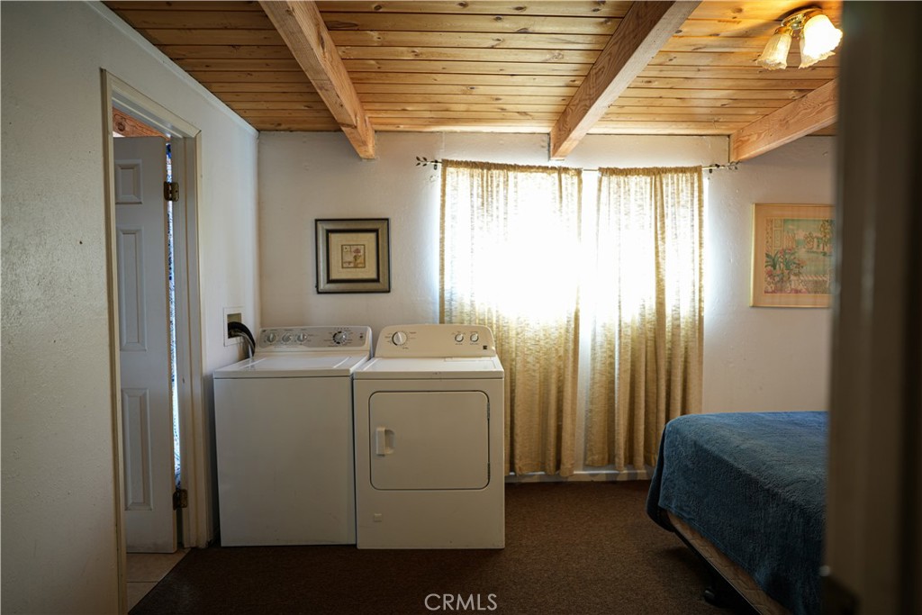 2130 7th Lane Property Photo 15