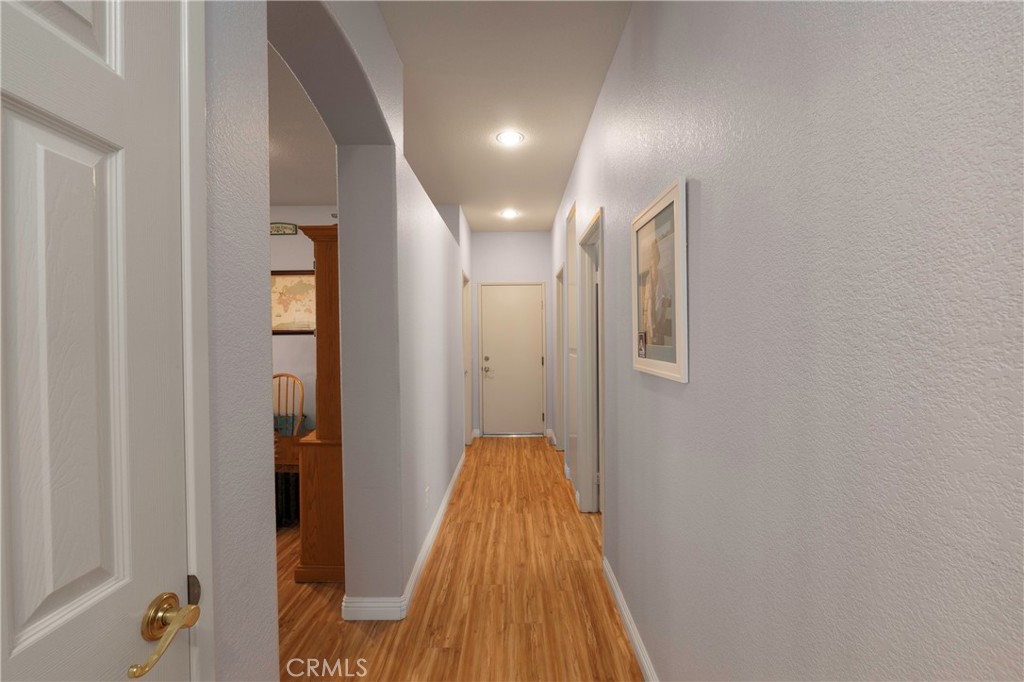 1725 Fairway Oaks Avenue Property Photo 18
