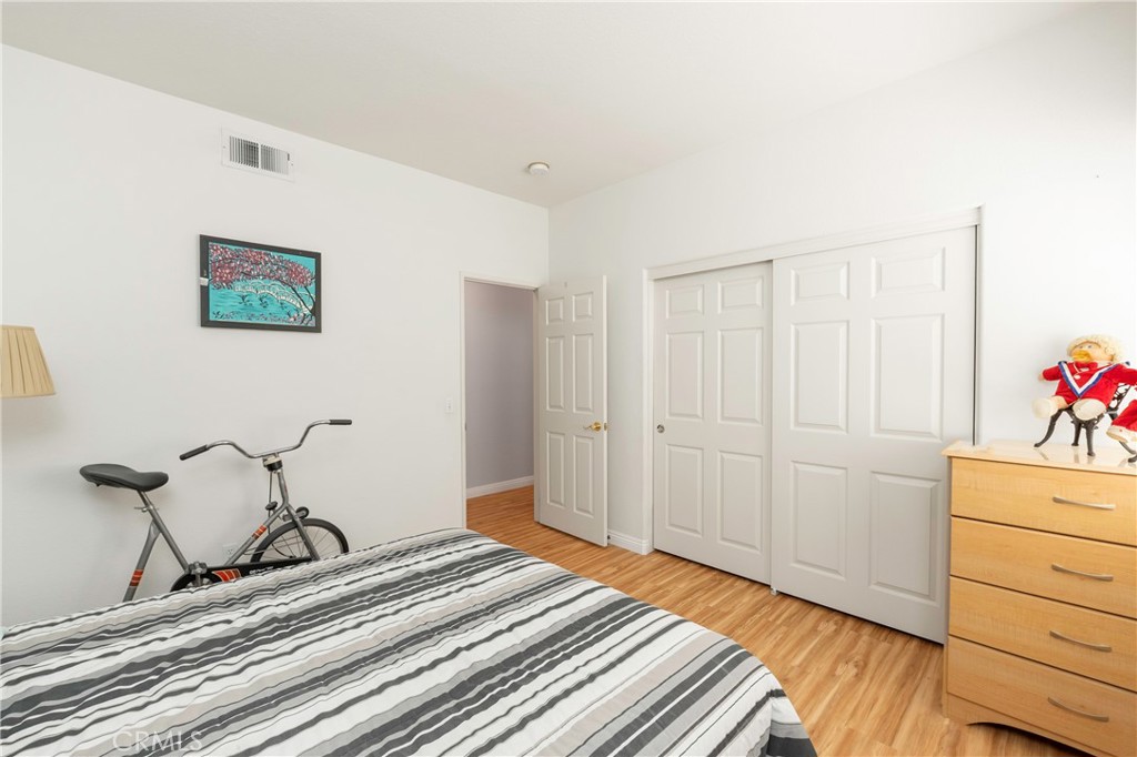 1725 Fairway Oaks Avenue Property Photo 20