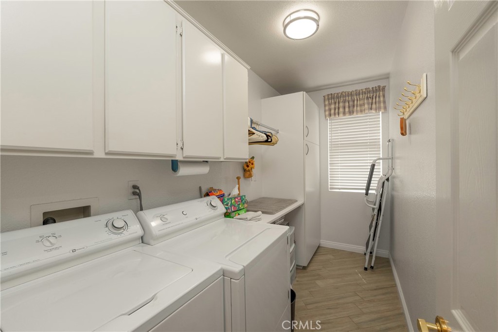 1725 Fairway Oaks Avenue Property Photo 29