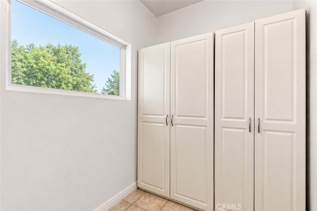 17168 Barneston Property Photo 13
