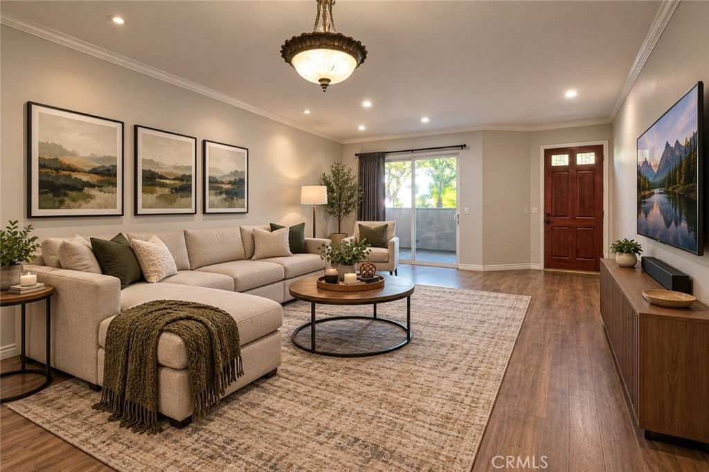 572 E San Jose Avenue 104 Property Photo 1