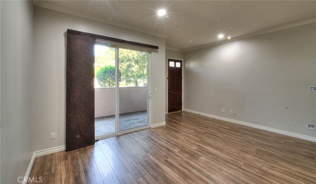 572 E San Jose Avenue 104 Property Photo 7