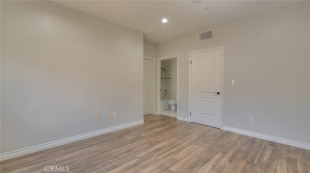 572 E San Jose Avenue 104 Property Photo 21