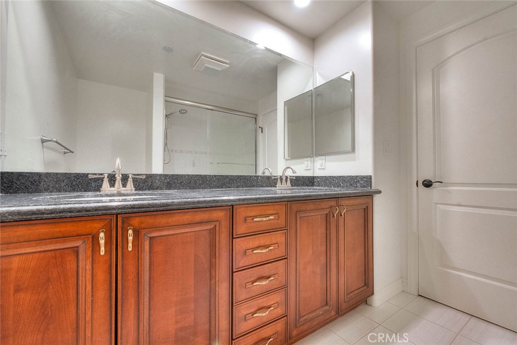 572 E San Jose Avenue 104 Property Photo 34