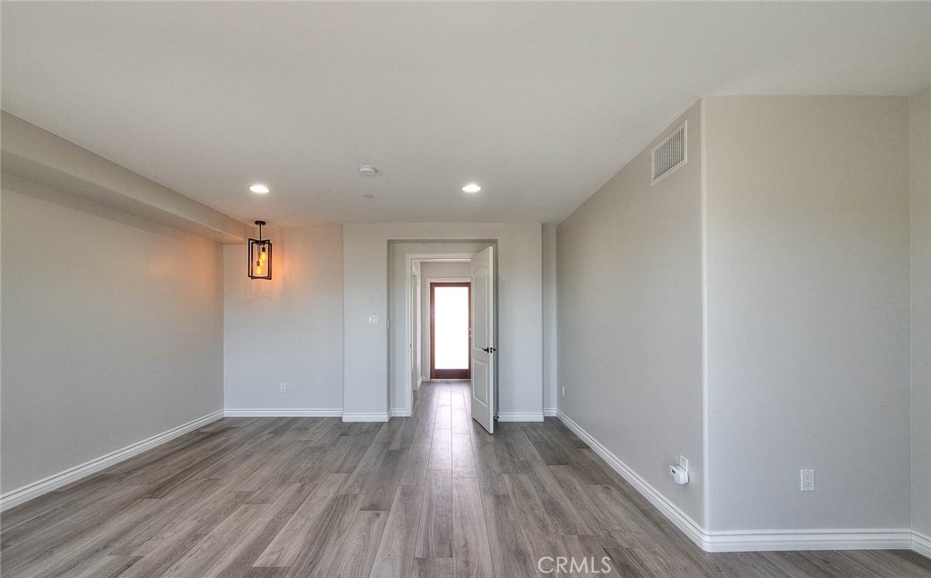 572 E San Jose Avenue 104 Property Photo 38