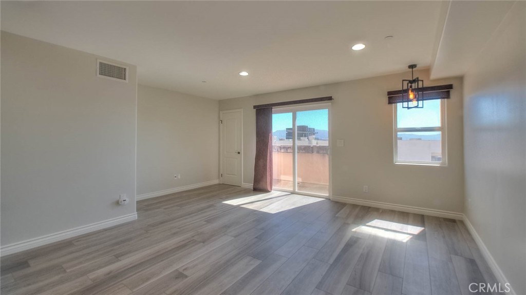 572 E San Jose Avenue 104 Property Photo 39