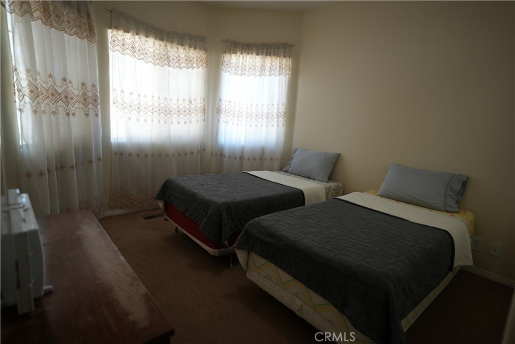 2104 2nd Lane Property Photo 19