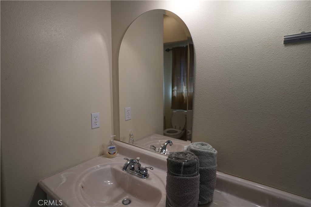 2104 2nd Lane Property Photo 28