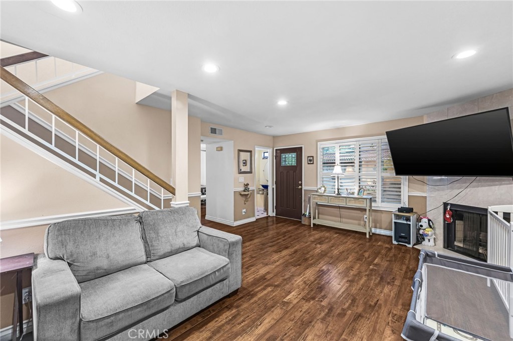 13850 Ramona Property Photo 4