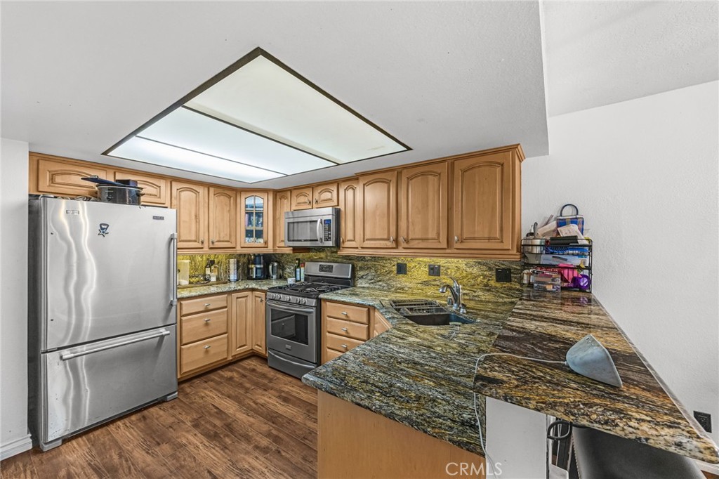 13850 Ramona Property Photo 8