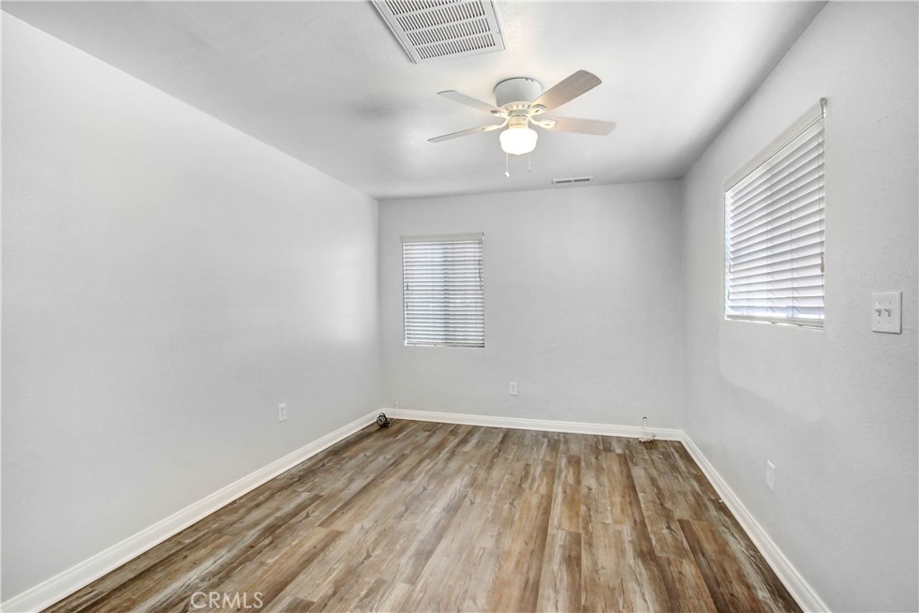 460 S Berkeley Avenue Property Photo 7