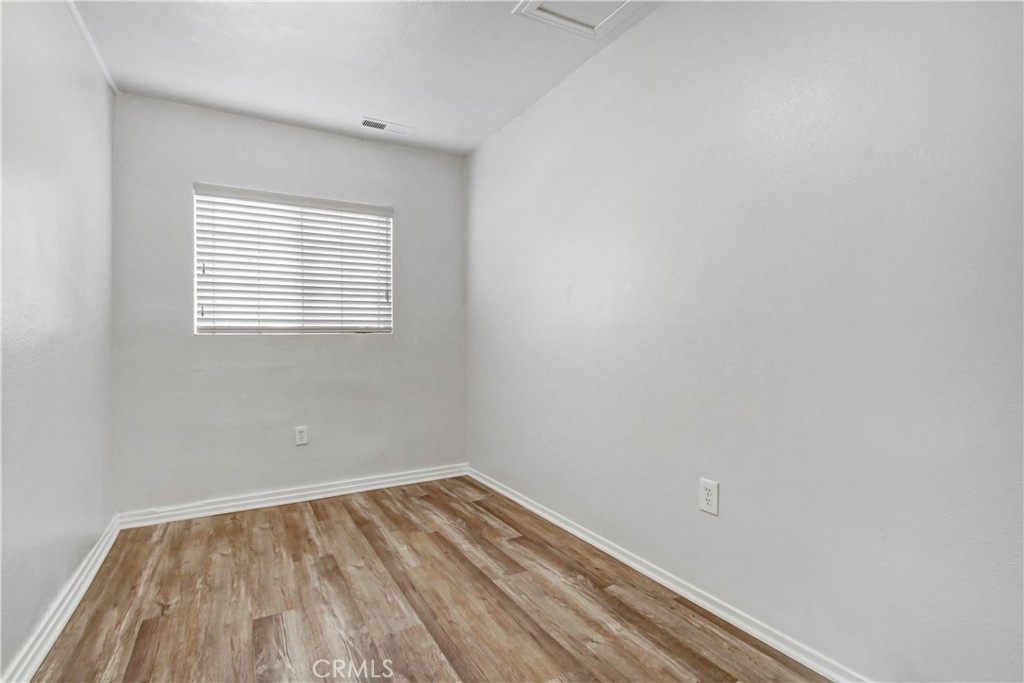 460 S Berkeley Avenue Property Photo 11