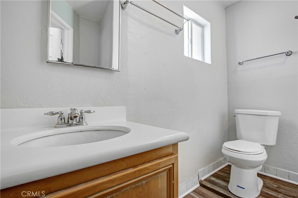 460 S Berkeley Avenue Property Photo 13