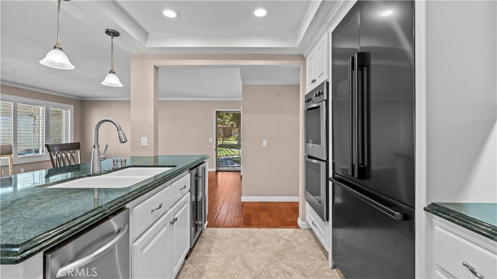 5108 Benito Property Photo 10