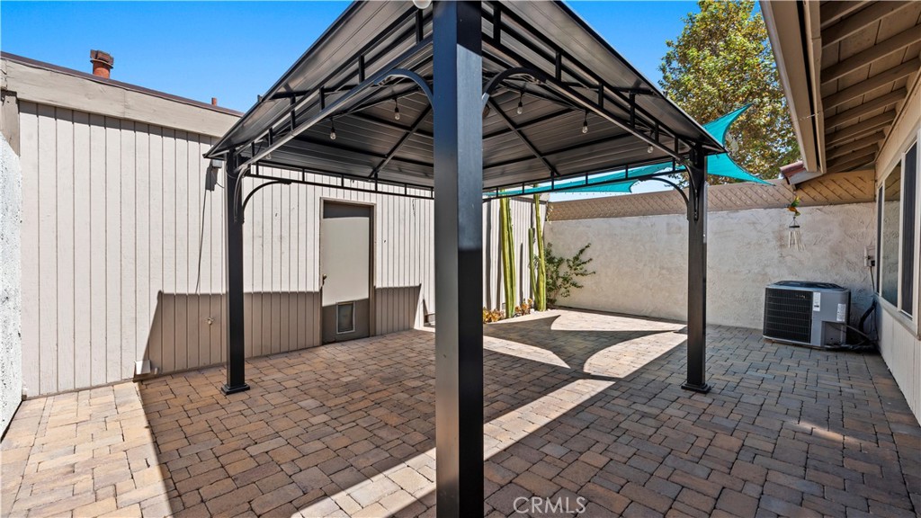 5108 Benito Property Photo 22